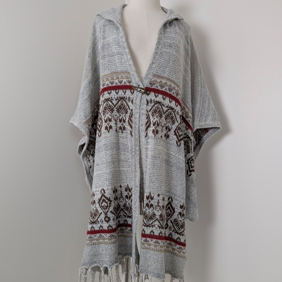 Fringe Knit Poncho Cape Hoodie Hooded Button Down open Front Abstract - Picture 2 of 11